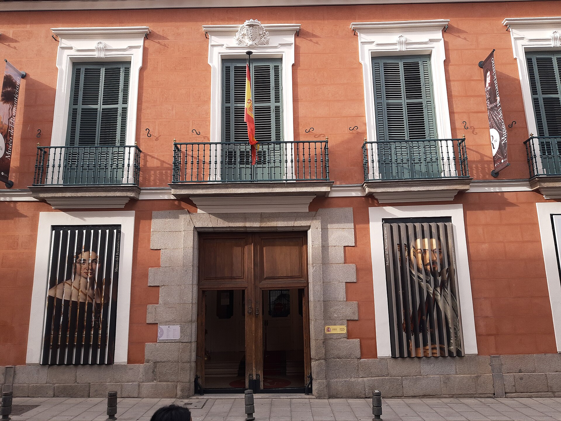Fachada del Museo del Romanticismo en la calle San Mateo, Madrid
